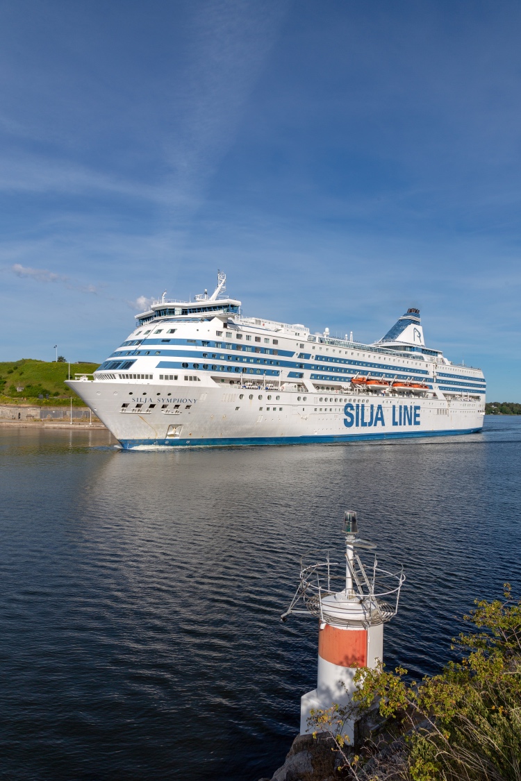 silja-symphony5