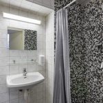 Medial Span standard huoneen kylpyhuone