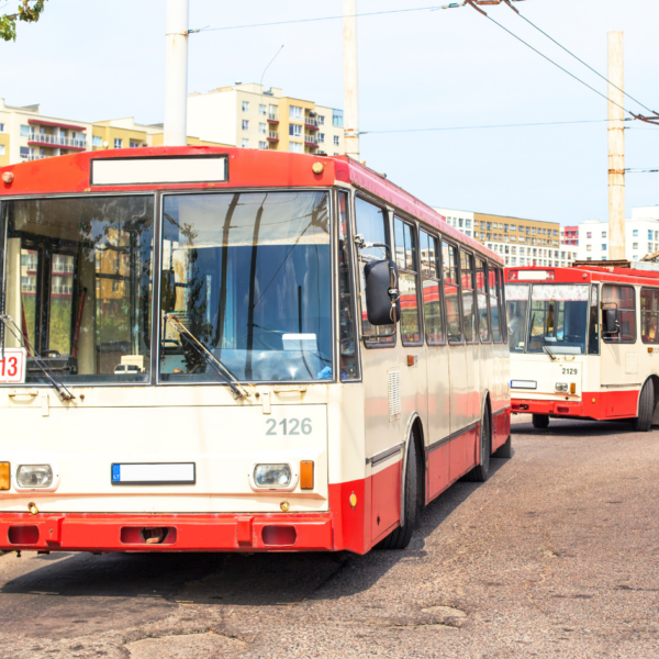 Lentokentältä keskustaan