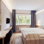 Rannahotellin standard huone puistonäköalalla