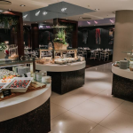 Hotellin aamiaissali