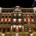 Hotellin yhteydessä olevan kylpylän julkisivu