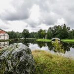 Vihulan kartanon piha-alueen lampi