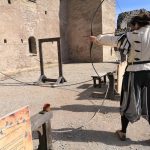 Rakveren linnan keskiaikainen teemapuisto jousiammunta