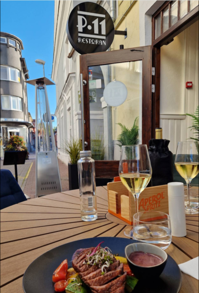 Hyvää ruokaa ja kivaa tunnelmaa!