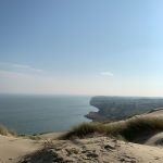 Kuurinkynkään rantaviivaa hiekkadyynin päältä