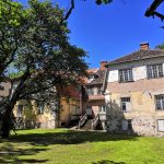 Olustveren kartonoalue, vanha sivurakennus