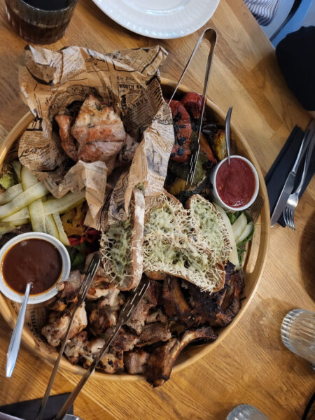 Grilliherkkuja House of Lightista