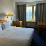 Kahden hengen huone jokinäköalalalla, Radisson Blu Hotel Daugava