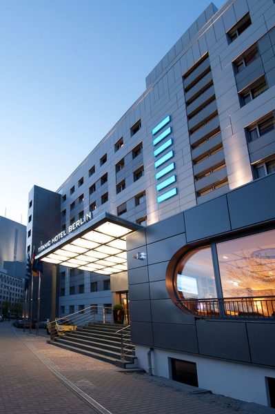 TITANIC Comfort Mitte