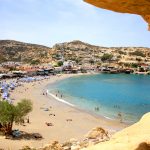 Näkymä rantakalliolta Matala beachille