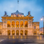 Valtionoperan julkisivu