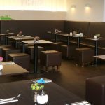 Kuva hotellin aamiais-salista