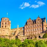 Heidelbergin julkisivua kesällä