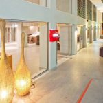 Laaja kuva sisäänkäynnistä