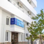 Hotellin sisäänkäynti