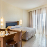 Juniorsviitin sänky