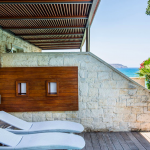 Osittainen näkymä merelle