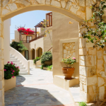 Päiväkuva hotellin portaikosta