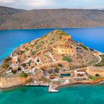 Spinalongan saari yläviistosta kuvattuna