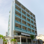 Ulkokuva hotellirakennuksesta