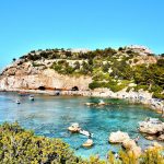 Näkymä Anthony Quinn rannasta.