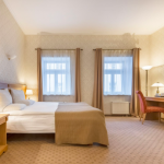 Standard huone kaksi ikkunaa