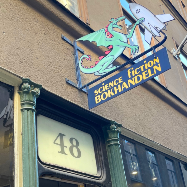 SF-Bokhandeln on fantasia- ja mangakirjadiggarin aarreaitta