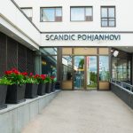 Scandic Pohjanhovi, sisäänkäynti