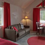 Santa Claus Holiday Village, Joulupukin lomakylä, Classic Cottages-huoneisto sisältä