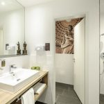 ibis Styles Trierin kylpyhuone
