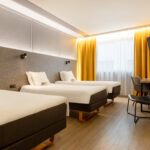 Triple huoneessa on kolme erillistä vuodetta