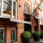 Hotellin sisäänkäynti