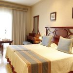 Standard-huone parivuoteella