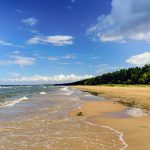 Narva-Joesuun hiekkaranta.