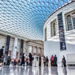 British Museum aulakuva koristekaton alla
