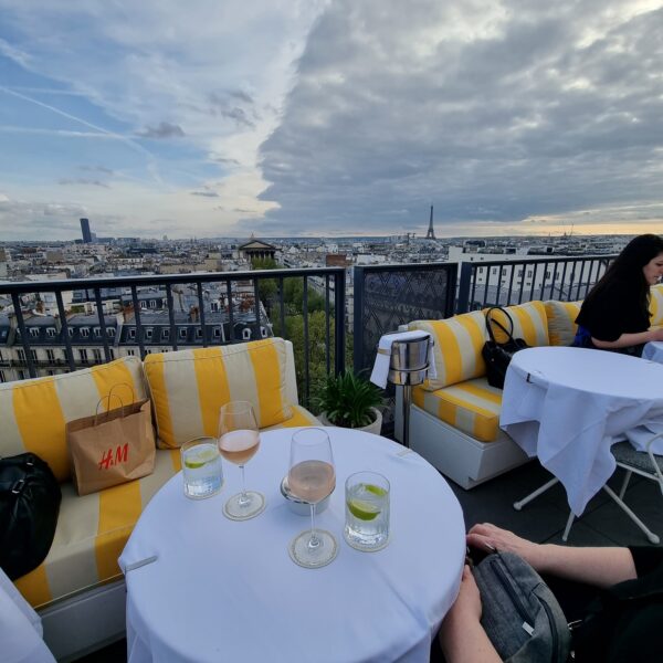 Printempsin kattoterassi, näkymä yli Pariisin