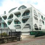 Aqva Spa vaaleanharmaa uusi päärakennus