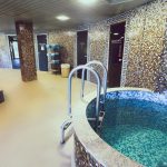 Aqva Spa saunaosasto j altaita