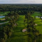 Golfkenttä ilmakuvassa
