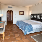 Parivuode standard-huoneessa