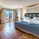 Parveke näkymällä