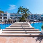 Silta uima-altaiden päällä, Playas Cas Saboners Mallorca