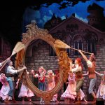 Lumikki ja 7 kääpiötä -baletti Estonia Teatterissa Tallinnassa