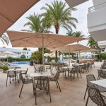 Allasalueen snackbaari, Hoposa Villaconcha Aparthotel, Mallorca