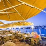 Rantaravintolan iltatunnelmaa, Santa Ponsa, Mallorca