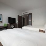 Twin huoneissa on kaksi leveää vuodetta