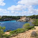 Patikointia Mallorcan rannikolla