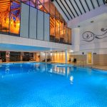 Hotellin uima-allasalue