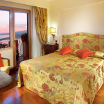 Superior-huone merinäkymällä